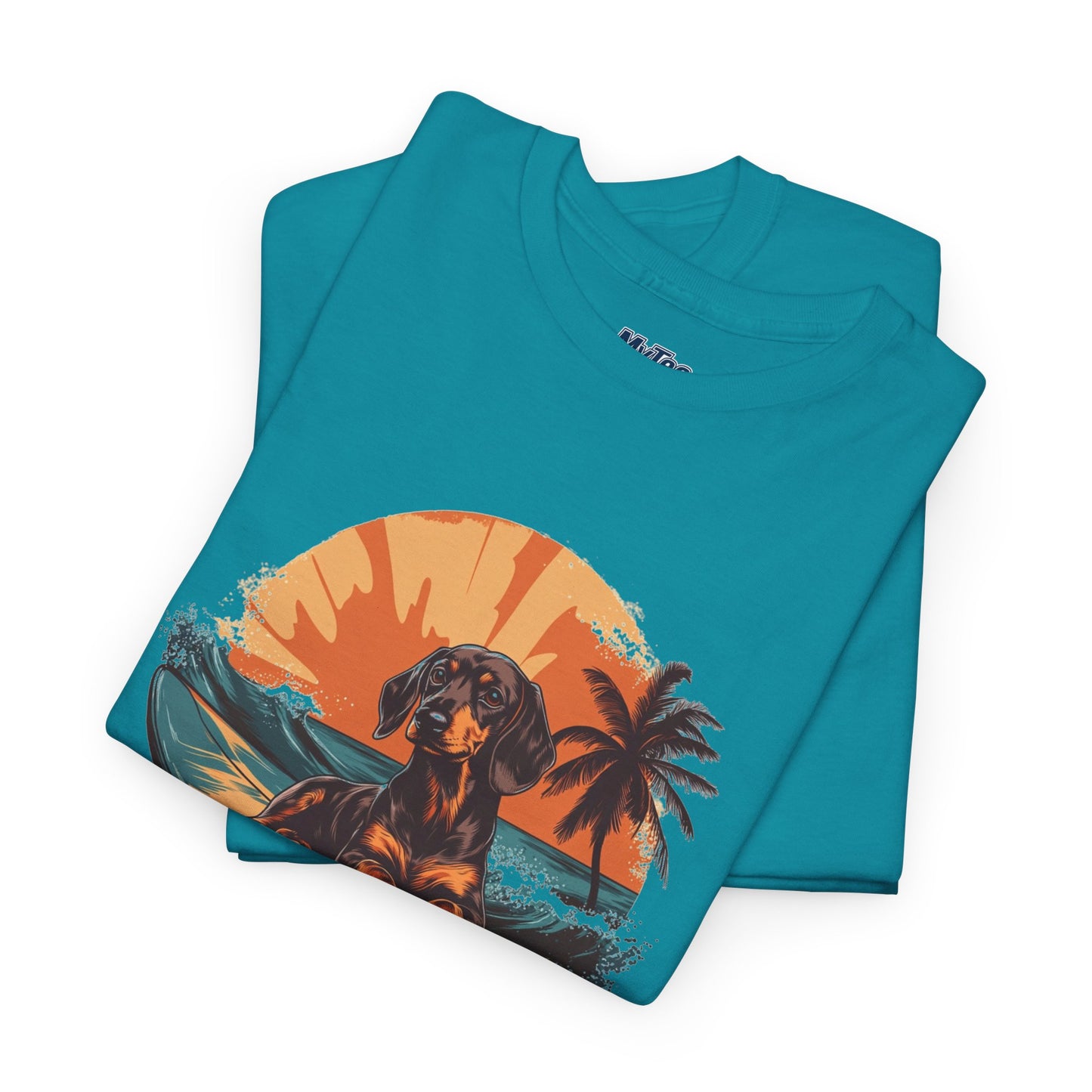 Dachshund Beach Vibes T-Shirt – Chill Summer Dog Style