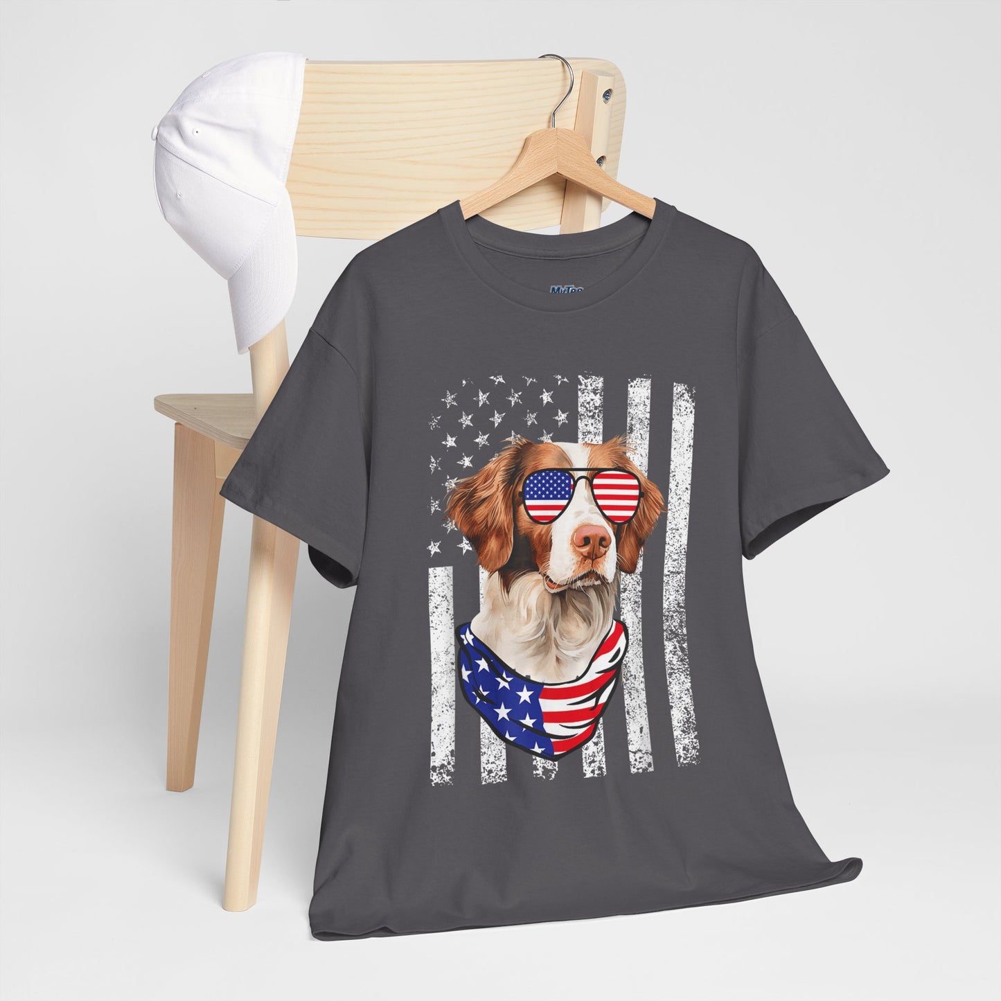 Patriotic Brittany Spaniel with Sunglasses Unisex T-Shirt