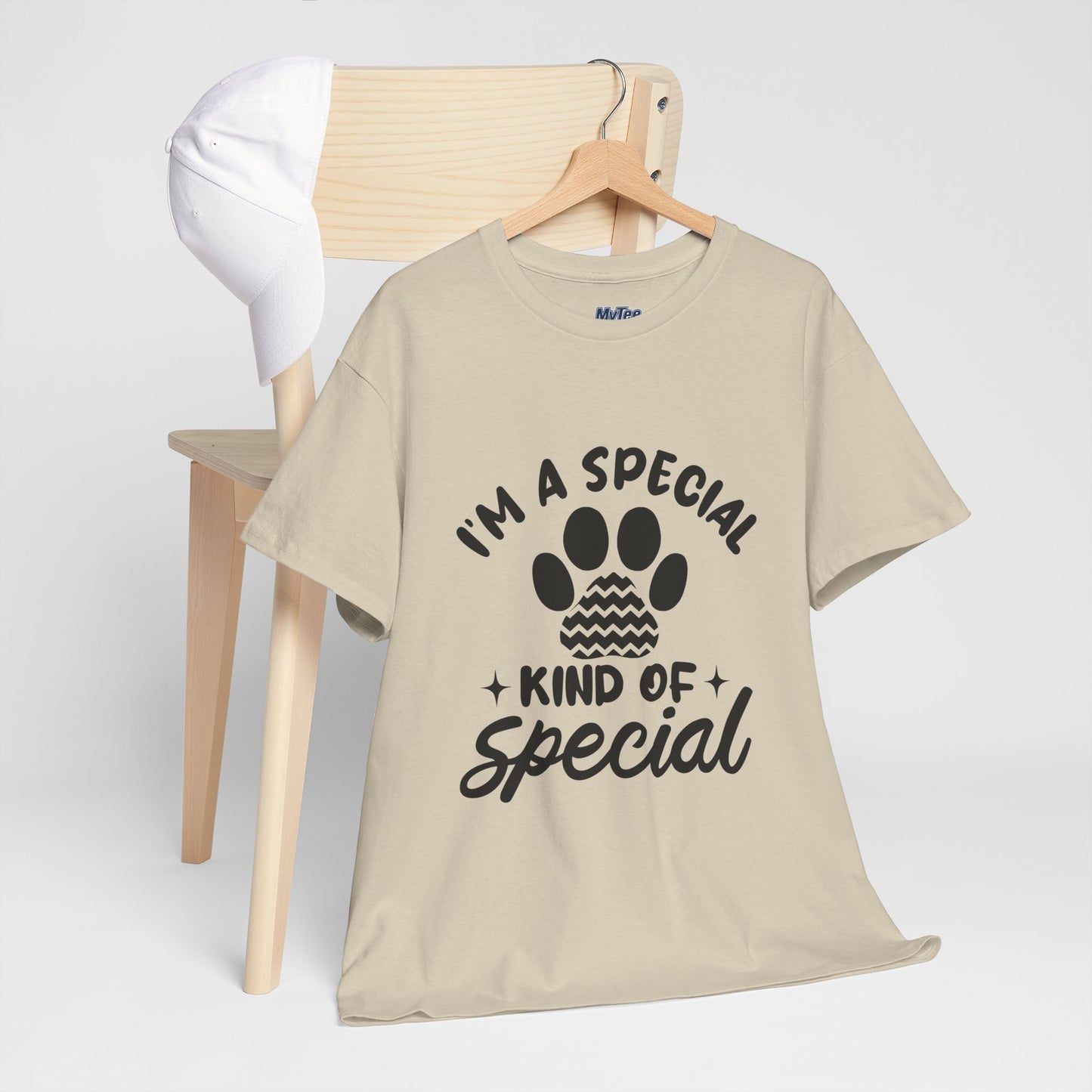 I'M A SPECIAL, DOG KIND OF SPECIAL Casual PAW Cotton T-shirt
