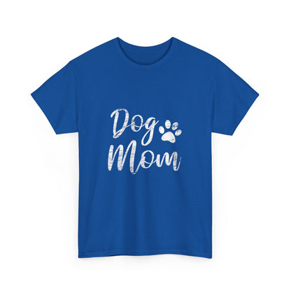 Minimalistic Dog Mom T-Shirt - Perfect For Everyday