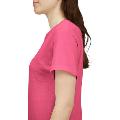 Minimalistic Dog Mom T-Shirt - Perfect For Everyday