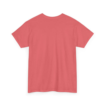 Minimalistic Dog Mom T-Shirt - Perfect For Everyday