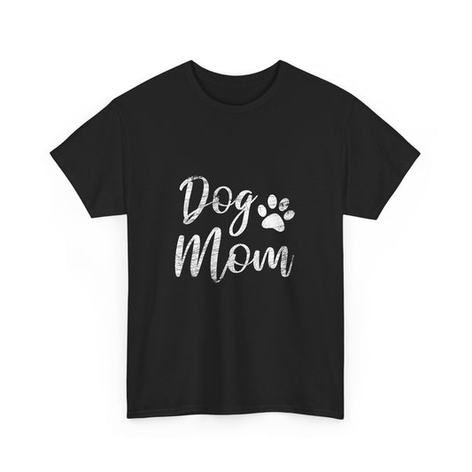 Minimalistic Dog Mom T-Shirt - Perfect For Everyday