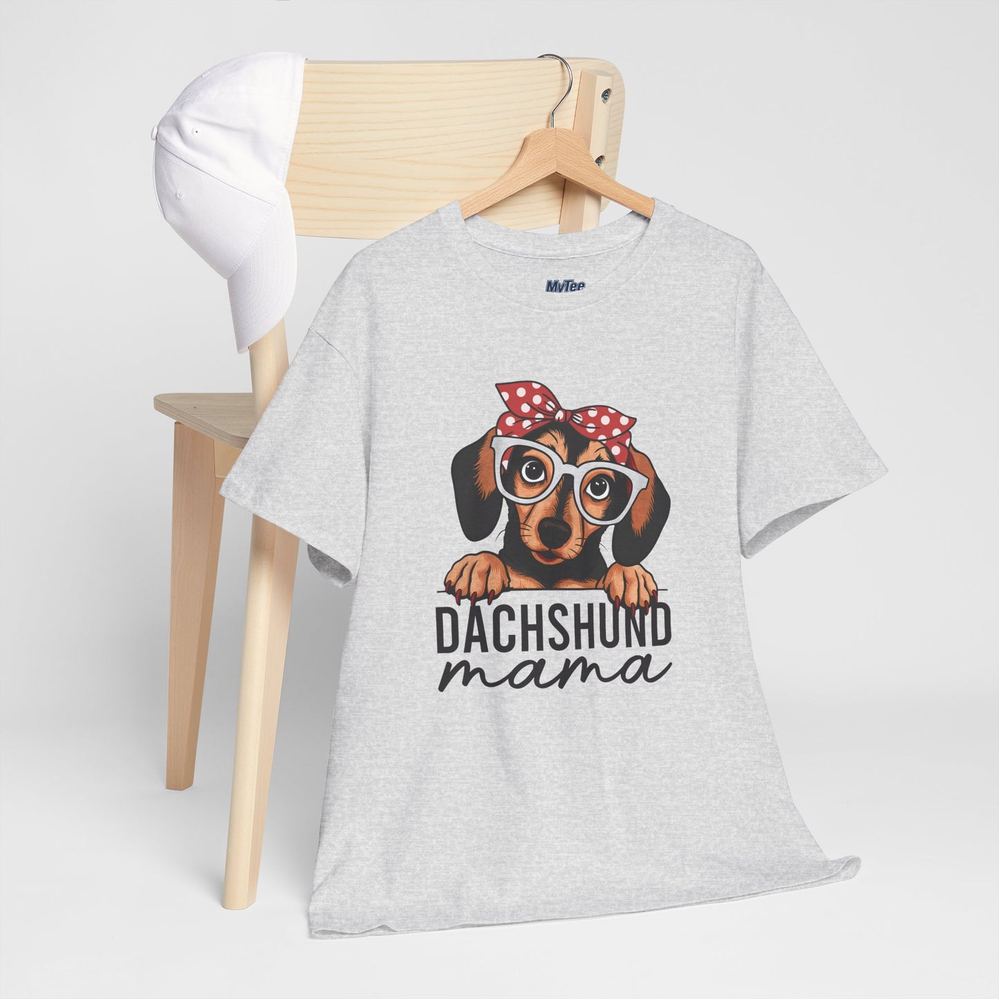 Dachshund Mama T-Shirt– Perfect Gift For Dog Moms