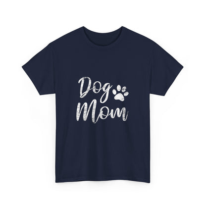 Minimalistic Dog Mom T-Shirt - Perfect For Everyday