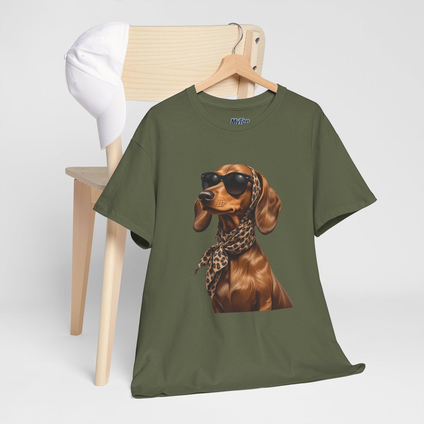 Stylish Dachshund Dog Lover Unisex T-Shirt | Cute Pet Tee