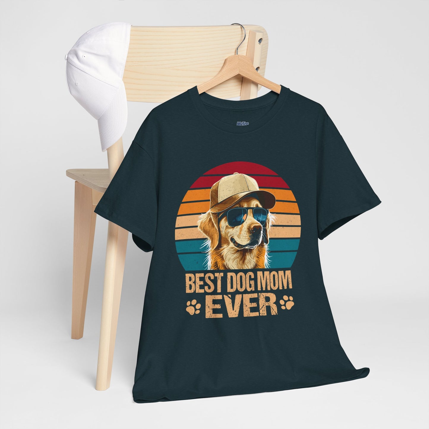 Best Dog Mom Ever Golden Retriever T-Shirt