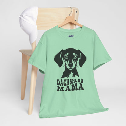 Dachshund Mama Everyday T-Shirt – Bold Pup Love For Dog Moms