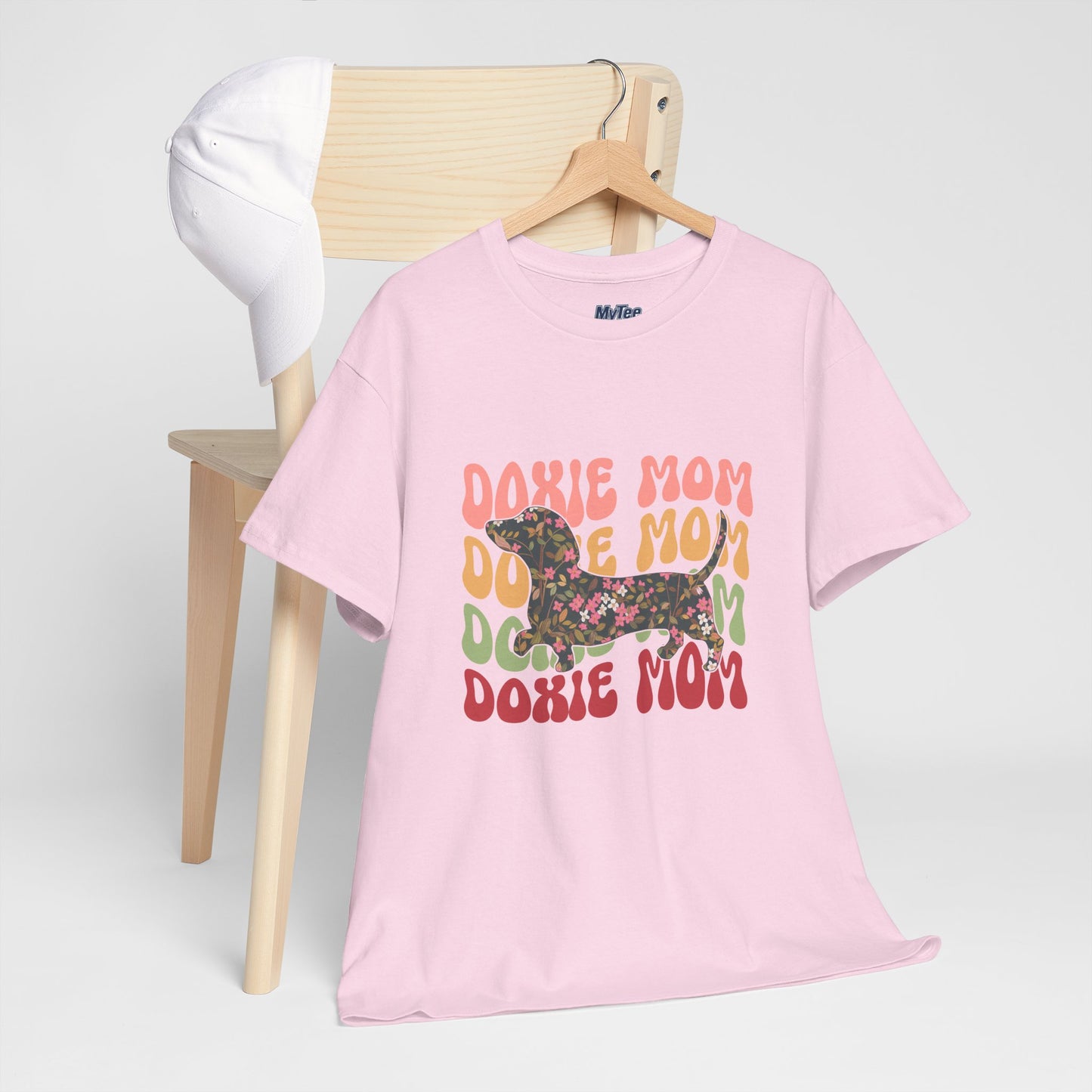 Doxie Mom Retro T-Shirt – Colorful Dog Mom Graphic Tee